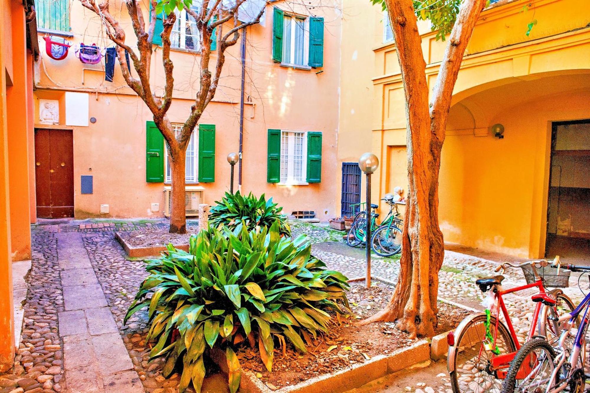 Elegant And Modern Loft In Medieval Bologna Daire Dış mekan fotoğraf