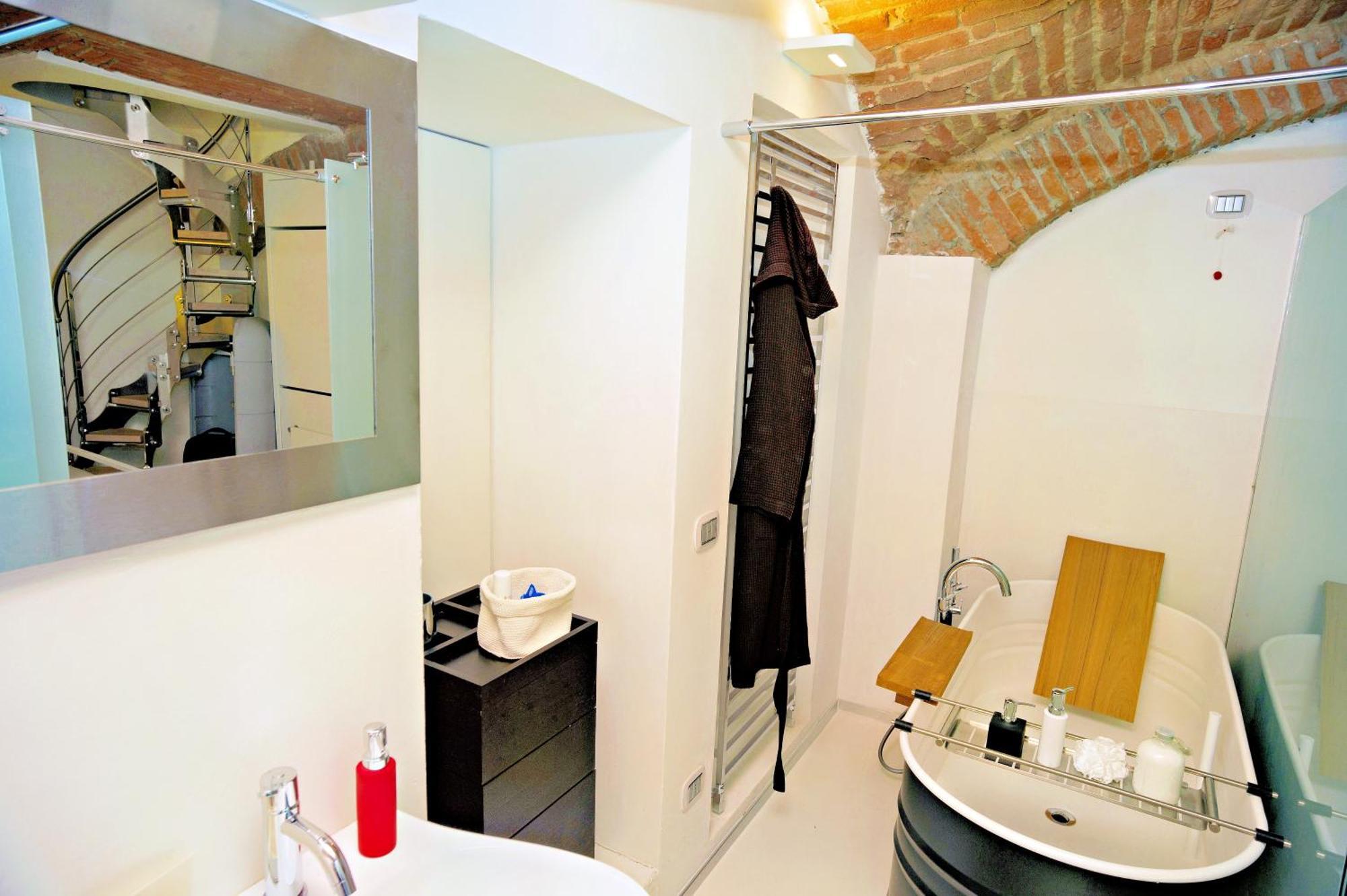 Elegant And Modern Loft In Medieval Bolonya Dış mekan fotoğraf