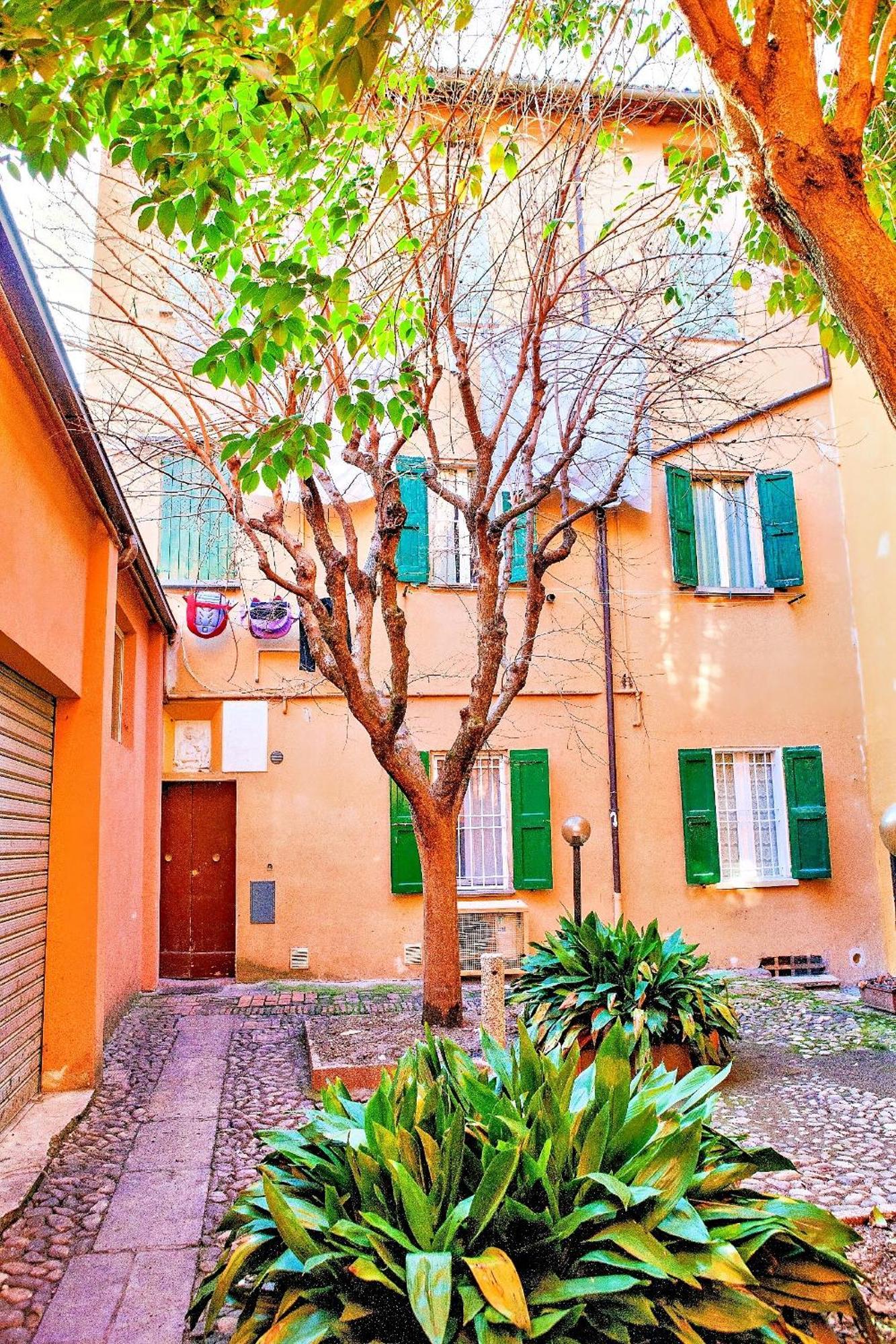 Elegant And Modern Loft In Medieval Bologna Daire Dış mekan fotoğraf